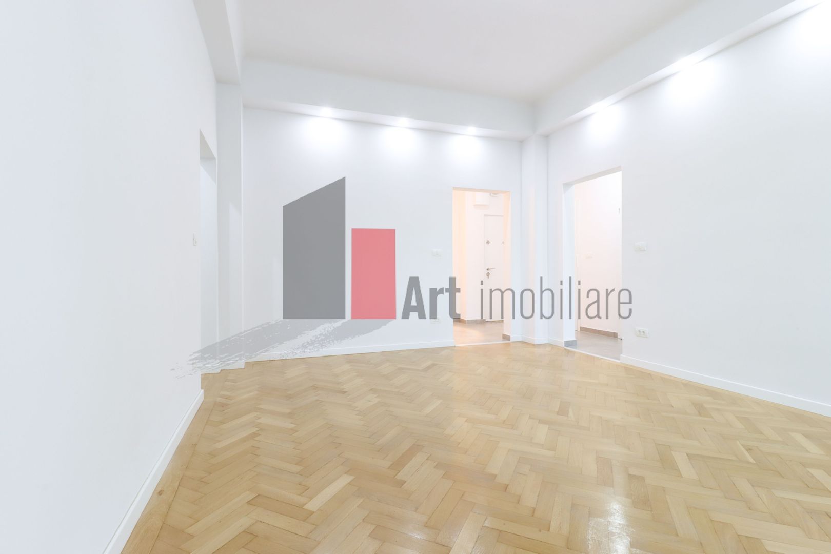 Apartamentul "ZORAGARRIA", Armeneasca,finisat lux, PRIMII LOCATARI DUPA RENOVARE - Poză 52