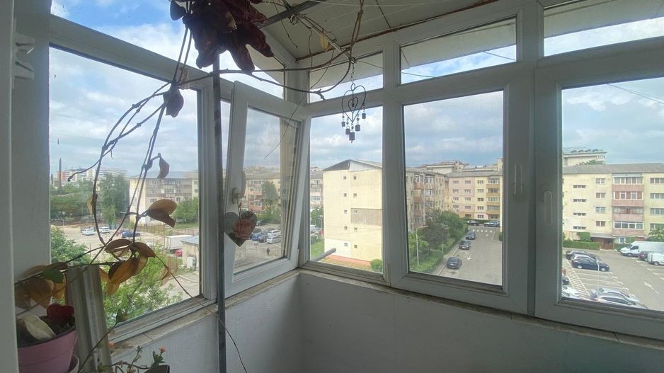 Luminos! Vanzare apartament cu 2 camere, Targoviste - Micro 11 - Poză 9