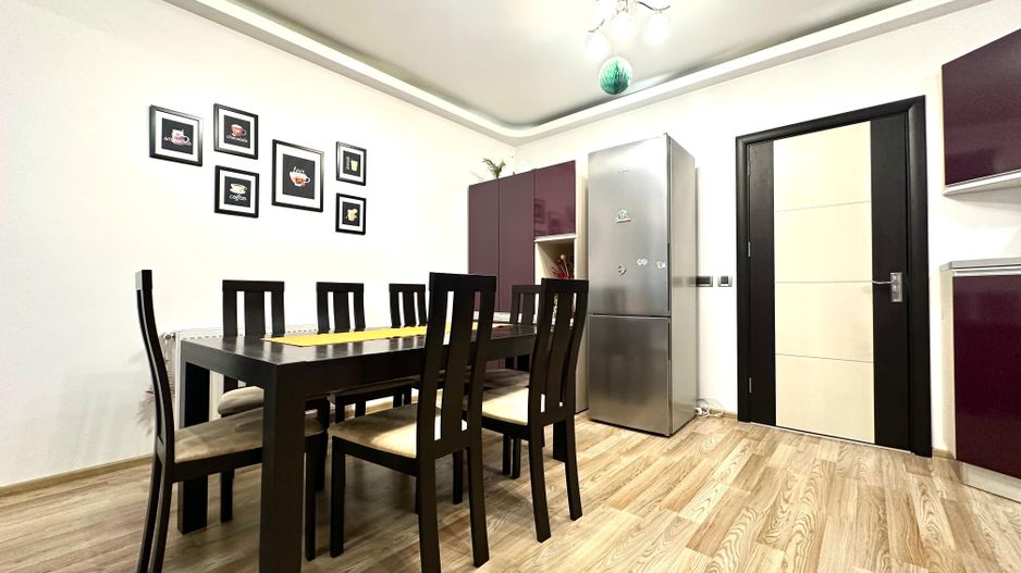 Apartament spatios 4 camere + parcare, pretabil ptr ERASMUS - Poză 5
