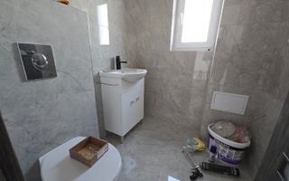 Vila 5 Camere | La 100 m de Blv. - Poză 10