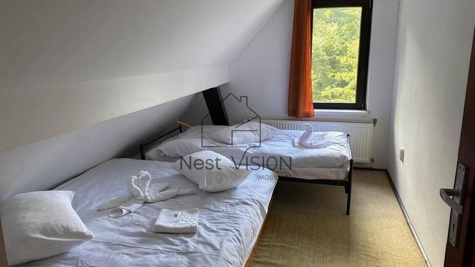 Vilă complet utilată | 6 dormitoare | lângă pârtia Arena Păltiniș - Poză 11