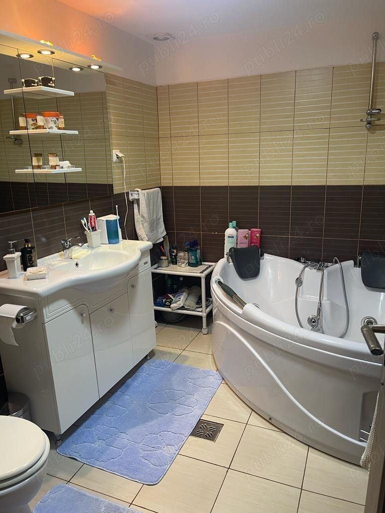 Direct proprietar casa 4 camere zona Romana fara comision - Poză 6