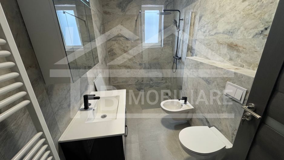 Casa cu 4 camere, 110 mp, Zona Unirii - Poză 10