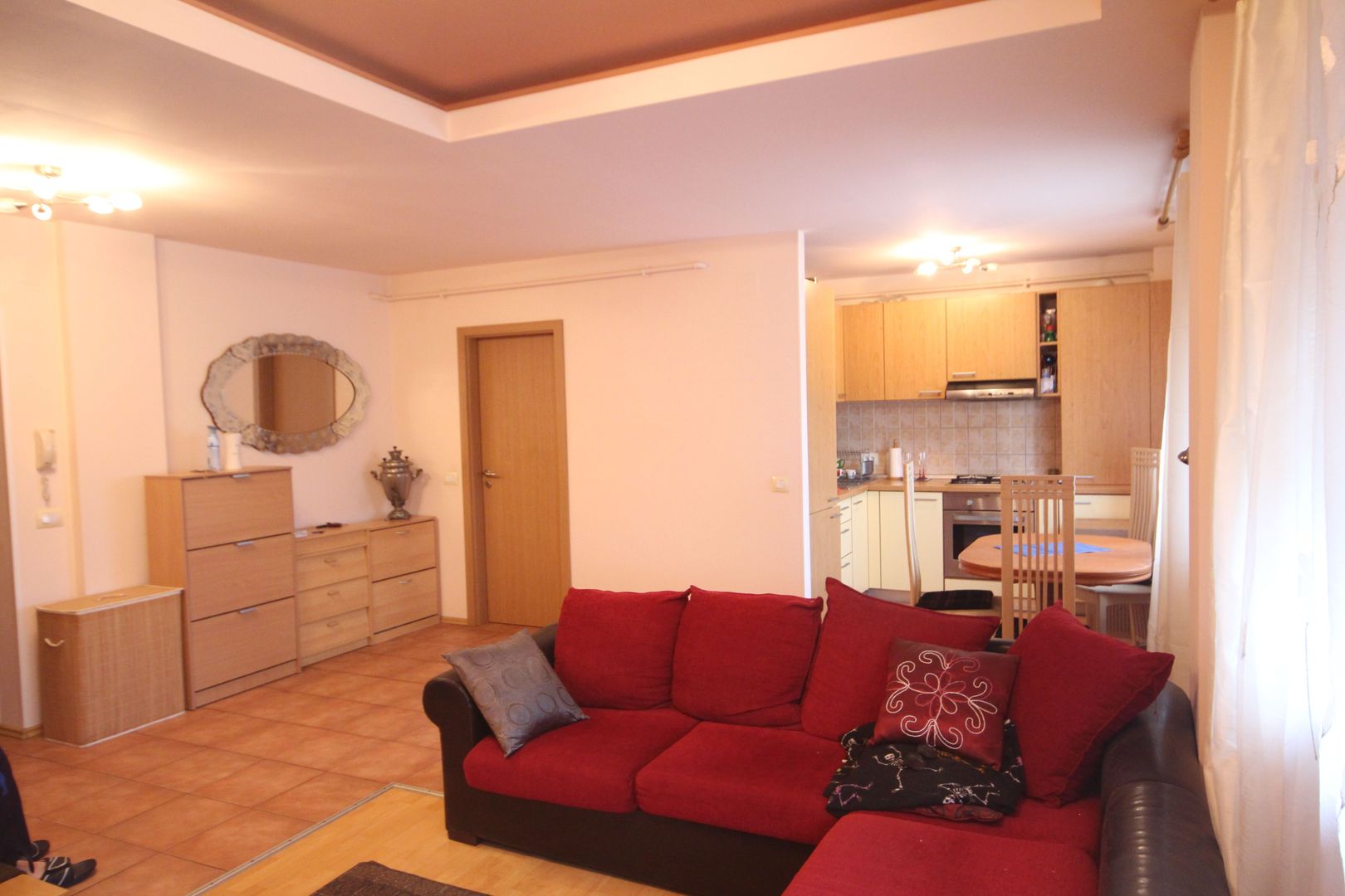 Apt cu  scara interioara  langa Kaufland Dumbravita - Poză 5