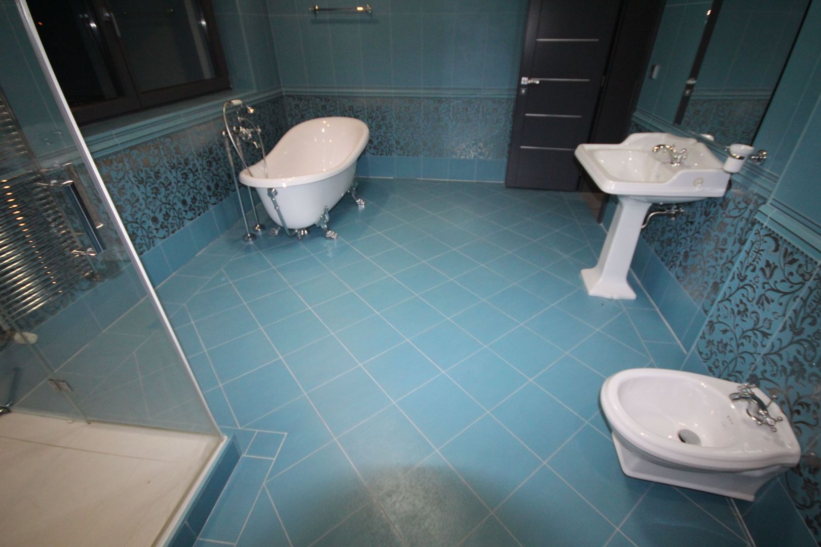 Lux la 5 minute de Iulius Twon - Poză 37