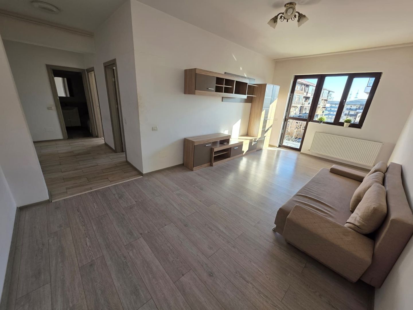 AP. 2 CAMERE MARULUI - 62 MP, BUCATARIE INCHISA, PARCARE, COMISION 0% - Poză 1