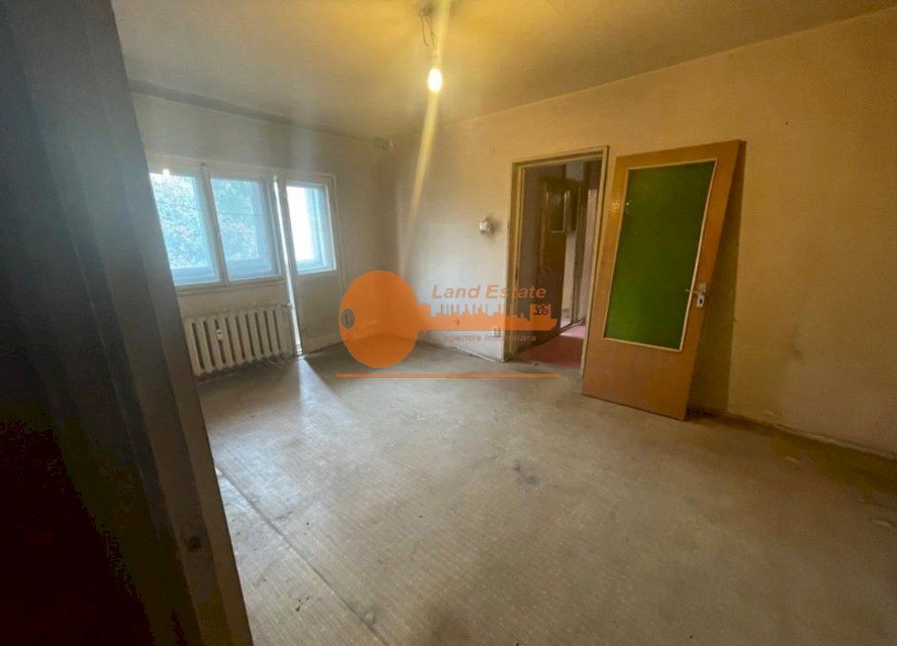 4 camere Stefan cel Mare ( bloc 1980 ) - Poză 4