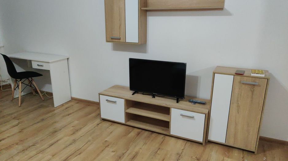 Apartament 1 Camera Metrou Lujerului - Poză 1