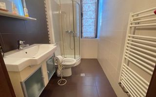 Casa eleganta si luminoasa,situata in zona de case -Mehala - Poză 13