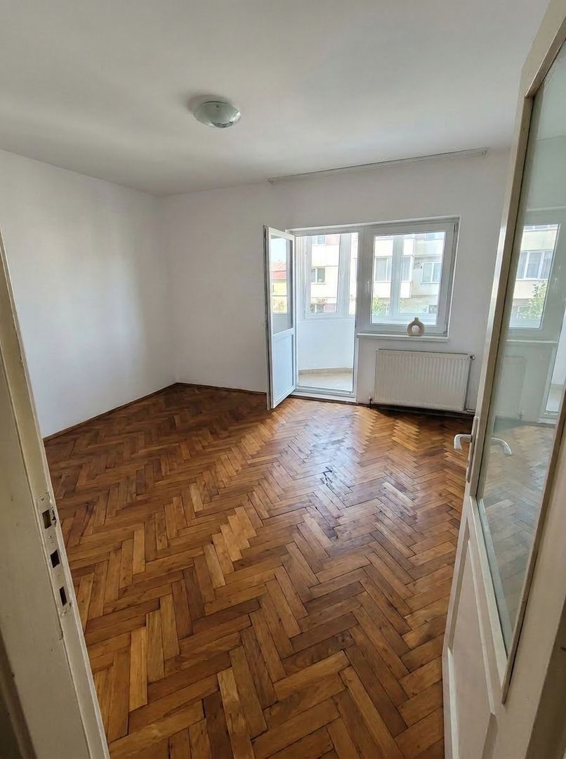 Apartament 2 camere Decomandat, Etaj 1, 56mp, Boxa, 2 Balcoane - Poză 2