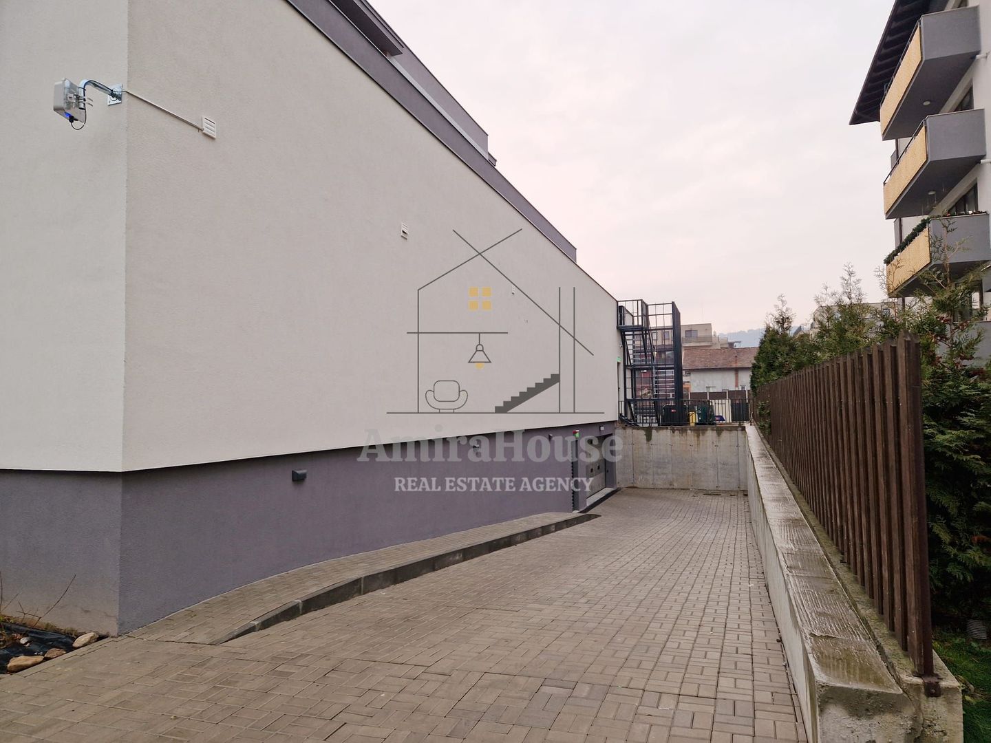 Apartament 2 camere, finisat, parcare, terasa 31 mp,  str Sub Cetate, Floresti - Poză 35