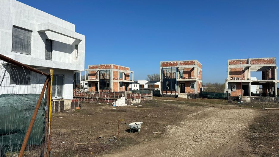 Proiect rezidențial 18 vile Tunari (stadiu avansat) - Poză 15