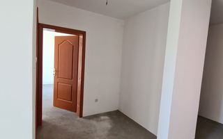 Cladire in orasul Kladovo / Serbia - Poză 3