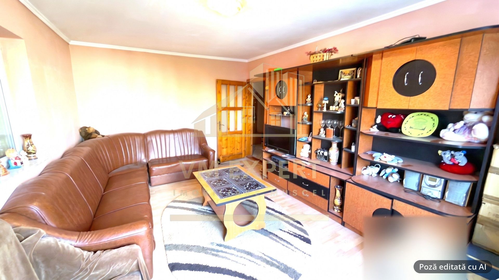 APARTAMENT 2 CAMERE DECOMANDAT ETAJ 3 GRUI ARGEȘ - Poză 1