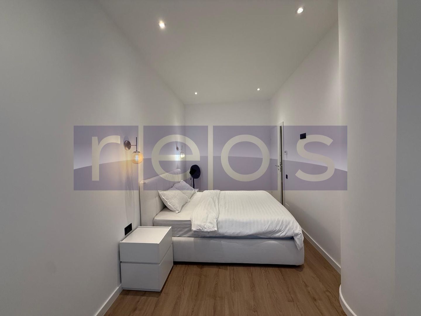 INCHIRIERE 4 CAMERE | ONE NORTH LOFT | MOBILAT SI UTILAT LUX | LOC PARCARE | - Poză 19