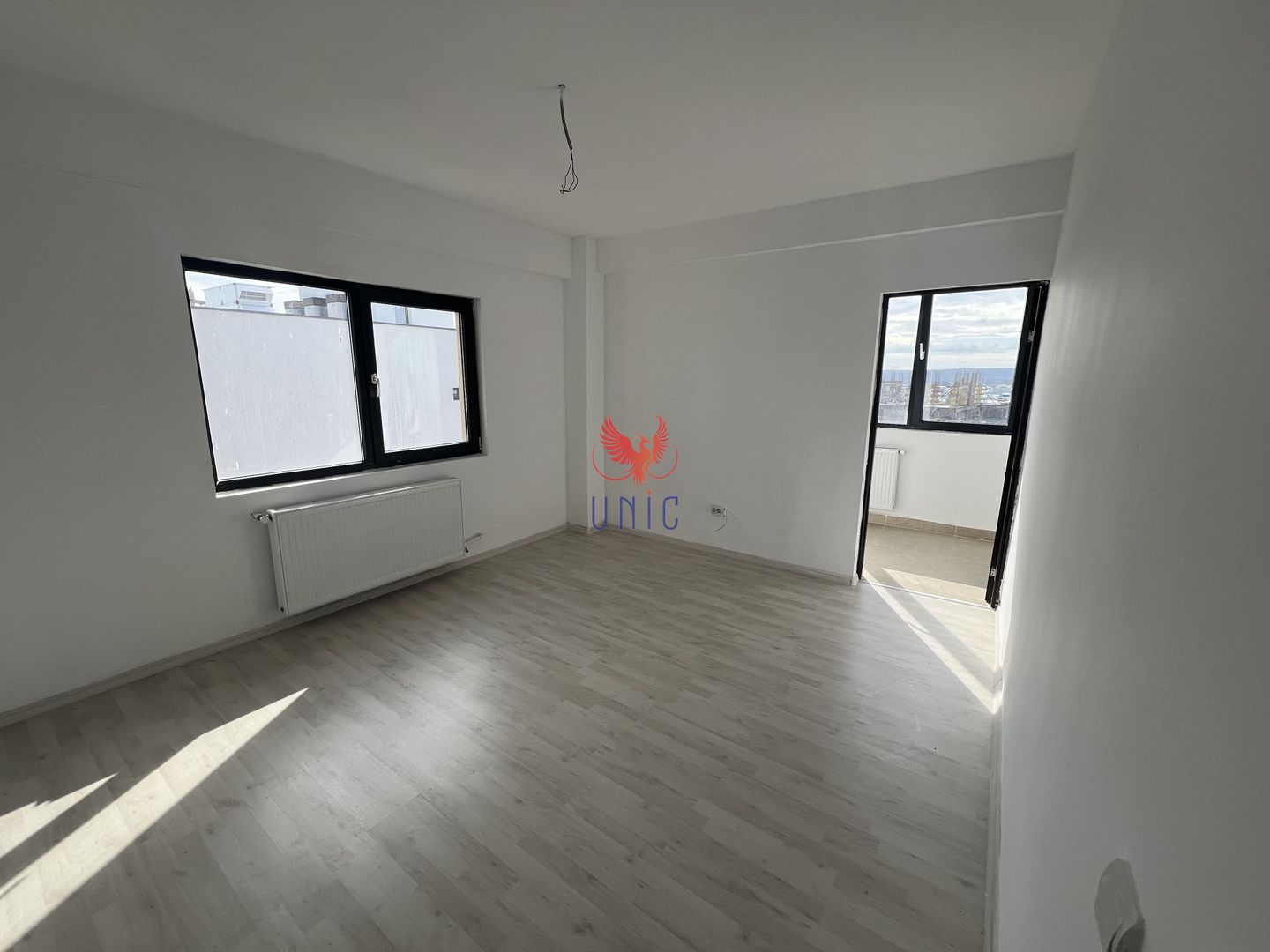 Apartament 2 camere Calea Severinului 61 MP et 4/5 - Poză 1
