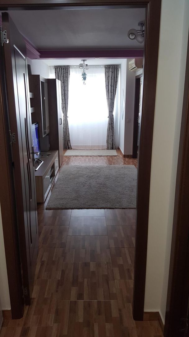 Garsoniera de inchiriat Zona Basarabia-Arena Nationala - Poză 4