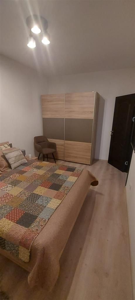 1 camera parter loc de parcare BLOC NOU-Benzinaria ESSO - Poză 2