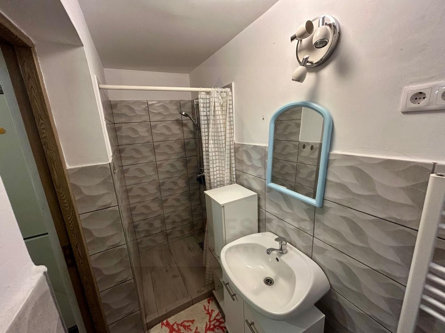 Casa 4 camere 100 mp Tiglari - Poză 18