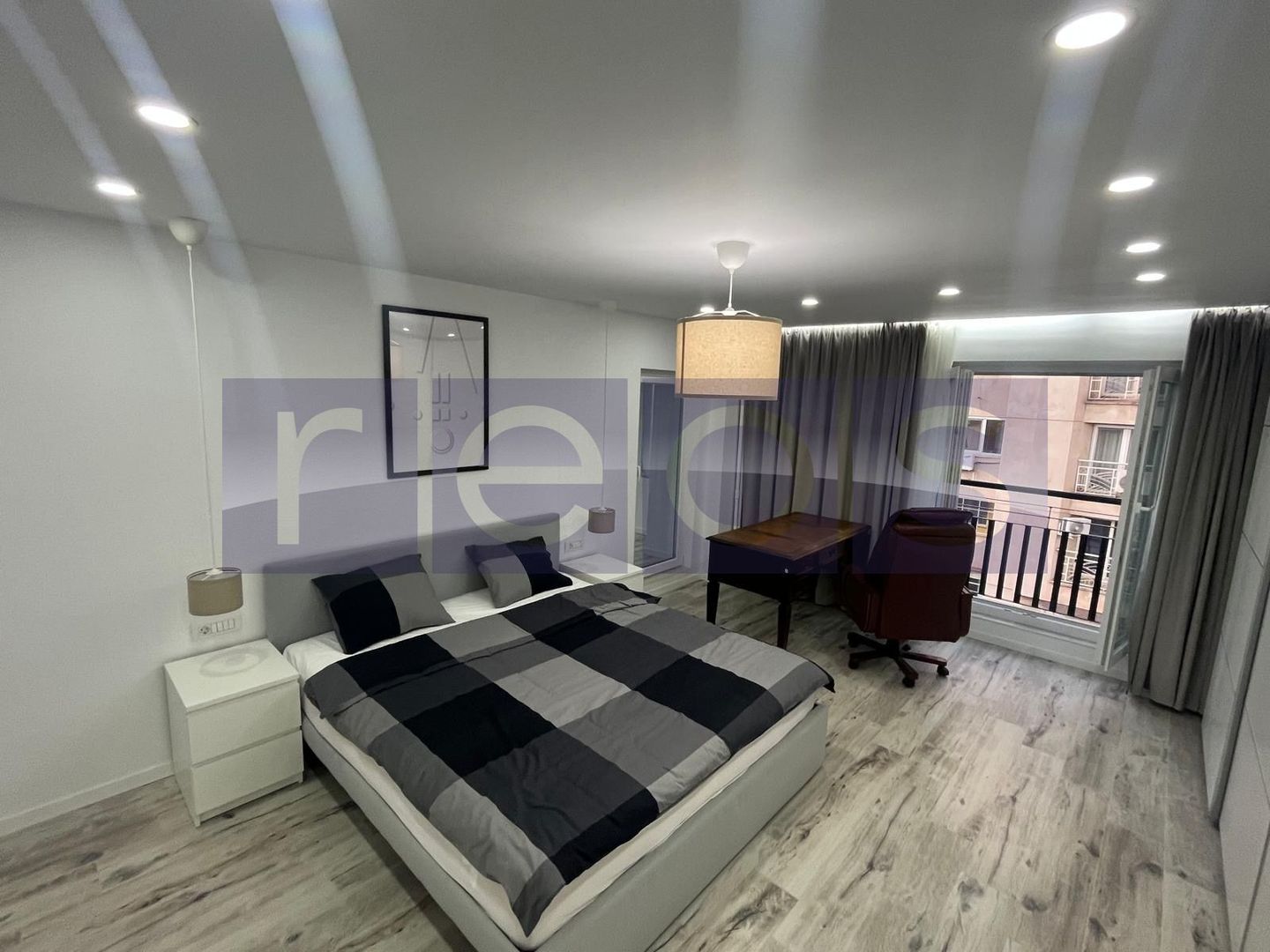 ÎNCHIRIERE 3 CAMERE | PIAȚA UNIRII | CENTRALA PROPRIE - Poză 6