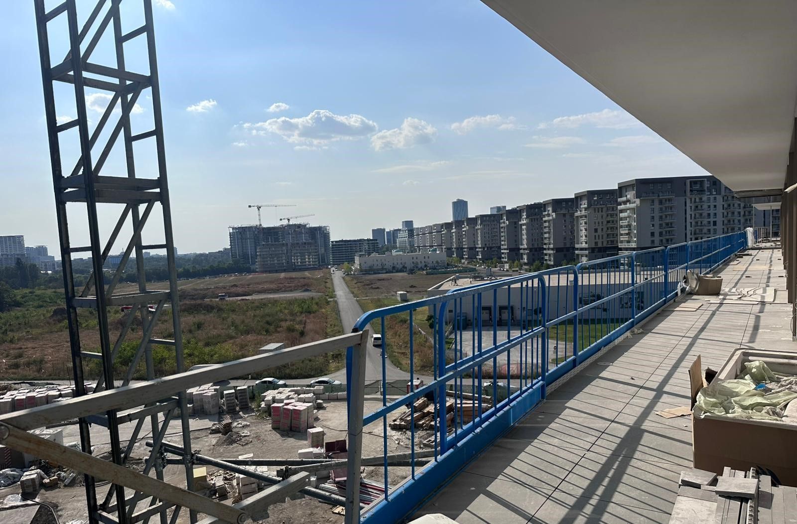 Apartament 4 camere cu 2 locuri de parcare  One High District - Poză 10