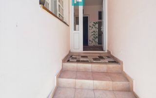 Casă de familie cu grădină și potențial în Giroc - Poză 2