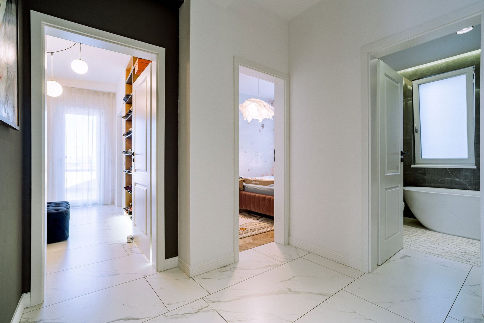 Penthouse 4 camere, ultracentral, Oradea. 800 000 E + TVA. Comision 0 - Poză 7