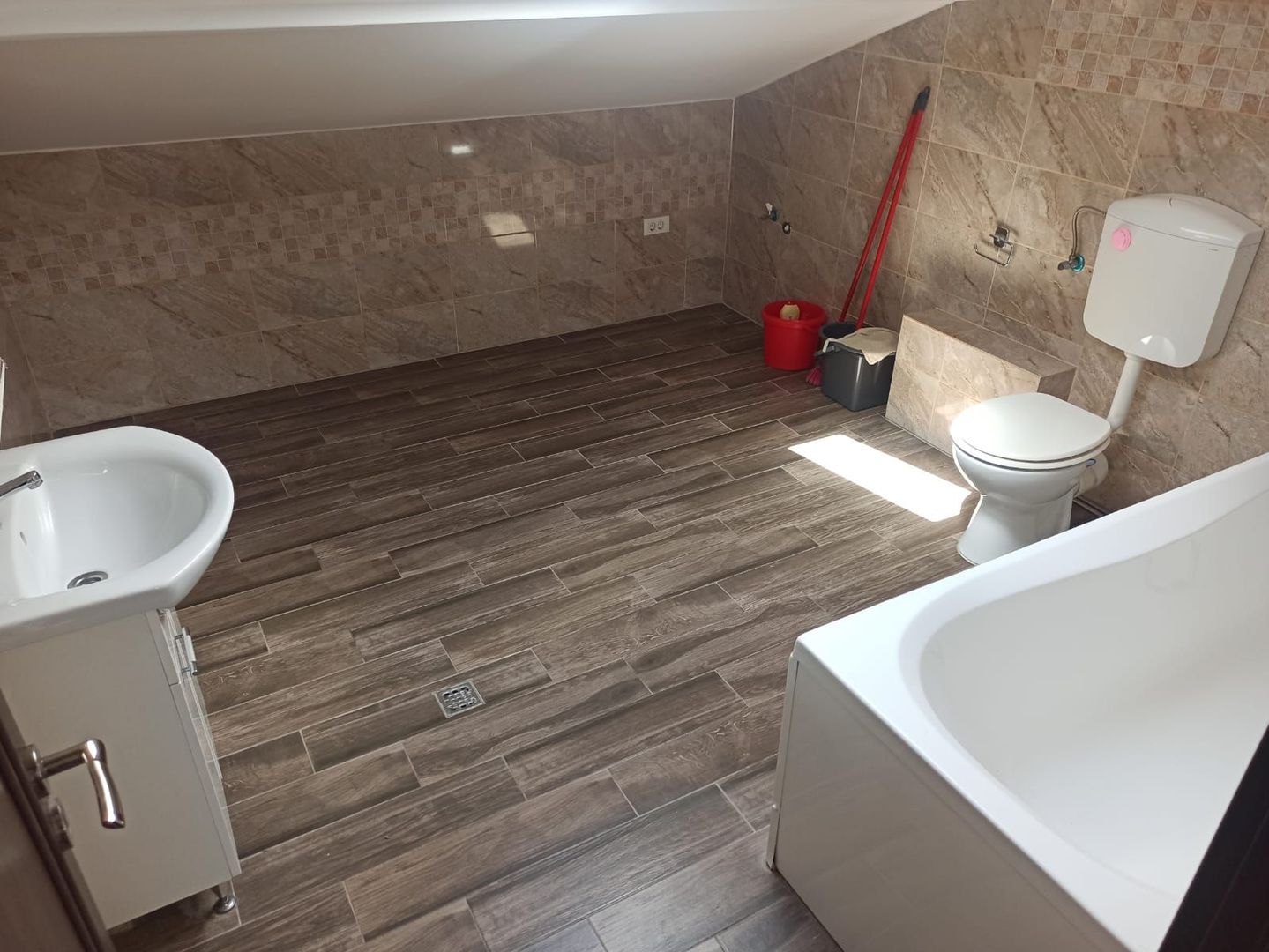 2cam.studio-mansarda-87mp/15min metrou D.Leonida - Poză 26