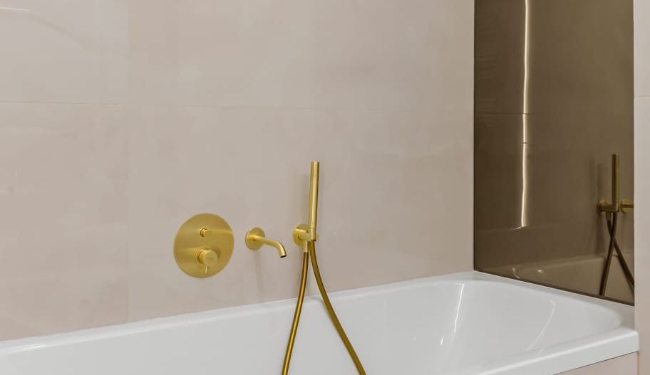 INCHIRIERE APARTAMENT 3 CAMERE CORTINA NORTH - Poză 19