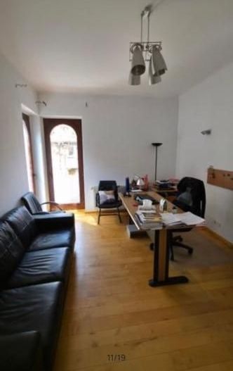 De inchiriat - Vilă superbă | Cotroceni | 8 camere terasă și grădină - Poză 2