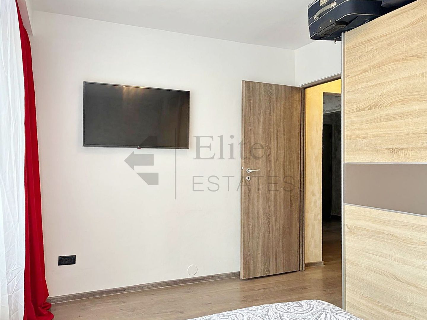 Apartament 3 camere renovat in Rogerius, Oradea | Str. Transilvaniei - Poză 2