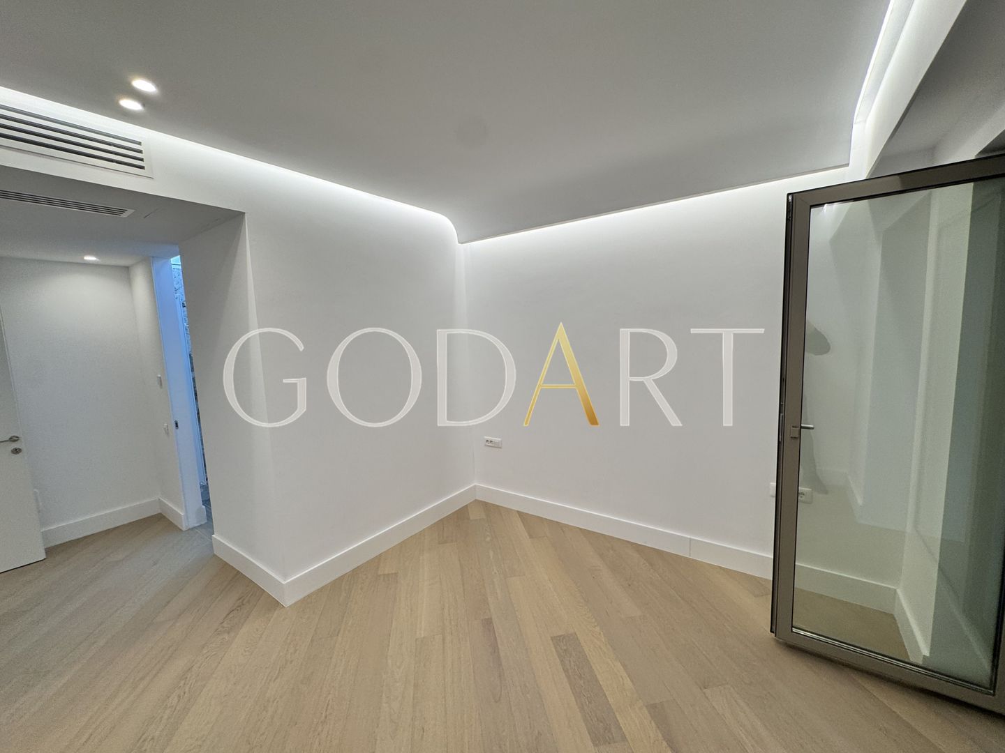 Apartament premium | 3 camere | Cortina 126 - Poză 3