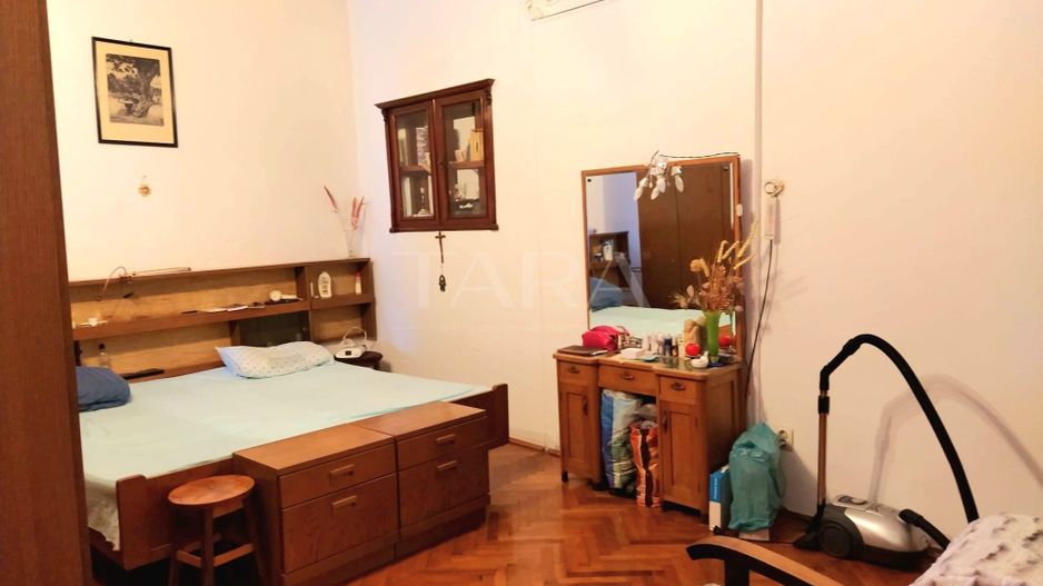 Apartament cu 2 camere,  Zona Ultracentral. - Poză 3
