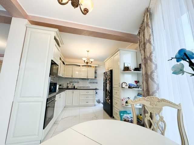Vand casa D+P+1E+pod in Hlincea, 800m de Lidl Poitiers - Poză 2