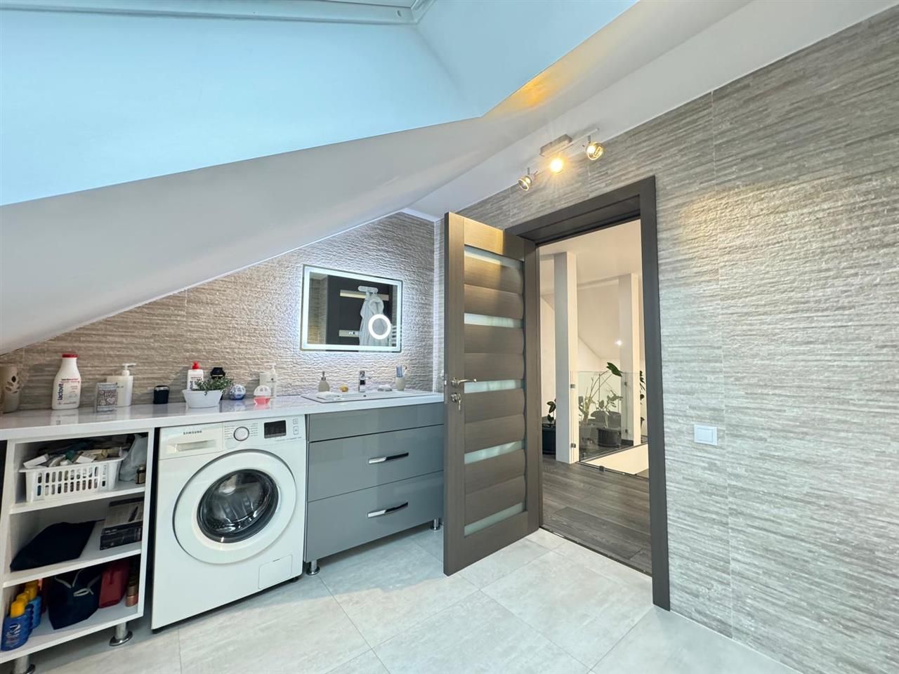 Vila in distinctia Premium! Arhitectura deosebita, locatie serena - Poză 21