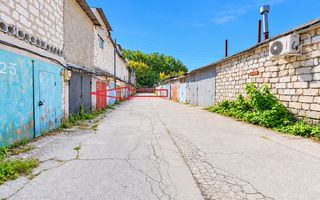 GARAJ/ DEPOZIT DE ÎNCHIRIAT – 33 m² | STĂUCENI, STR. BUCOVINEI 1 - Poză 4