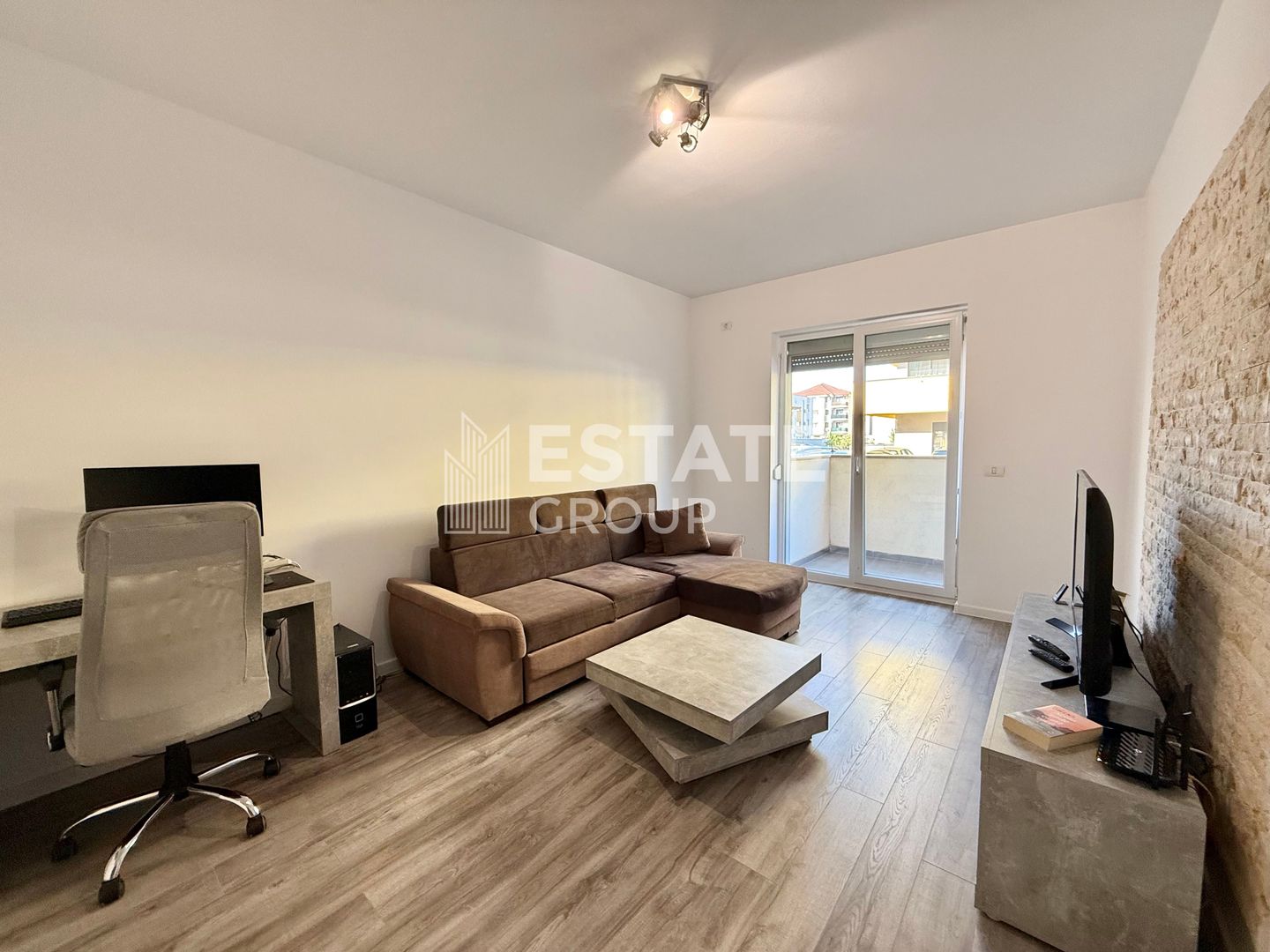 Apartament 2 camere decomandat, Zona Planetelor, Giroc - Poză 1