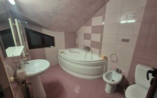 Apart 2 camere la casa/intrare separata/10 minute de Palas - Poză 7