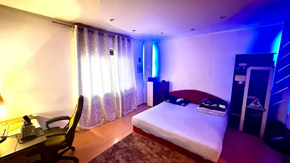 Casa moderna, 2 corpuri de cladire, teren 1000 mp, zona Aradul Nou - Poză 7