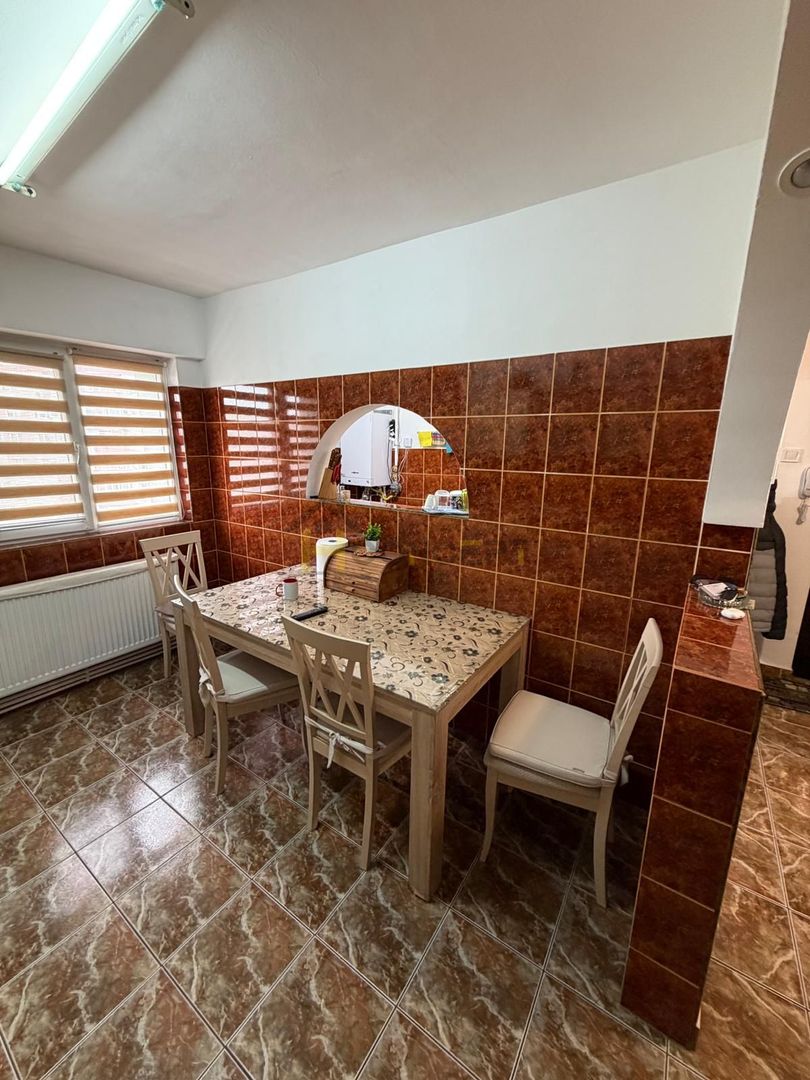 Apartament 3 camere decomandat Margeanului - Poză 4