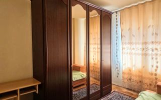 Apartament 3 camere, 65mp,lift, decomandat, parcare, strada Calea Florești - Poză 1