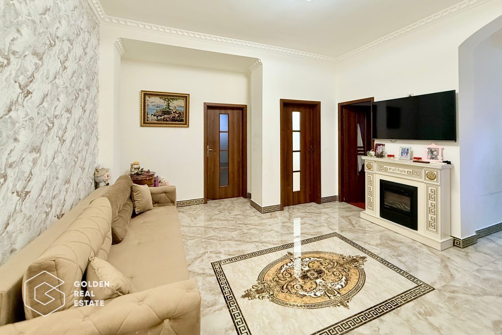 Apartament 2 dormitoare, Calea Victoriei, bloc reconsolidat , etaj 1 - Poză 2