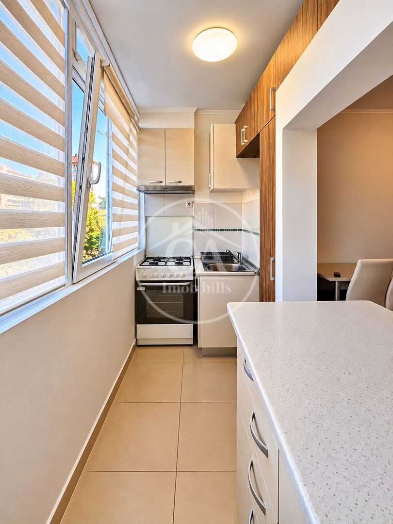 Apartament cu 3 camere de închiriat în zona Rogerius, Oradea - Poză 4
