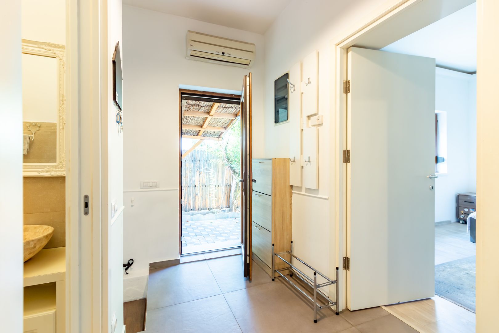 Apartament 4 camere in vila Turda | Basarab Metrou | curte proprie - Poză 23