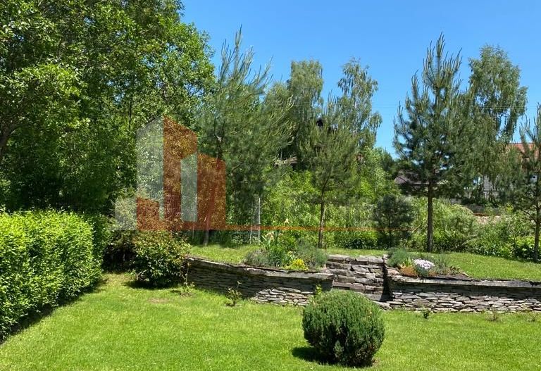 Vila de locuit in Bran/Predelut cu panorama superba. - Poză 5