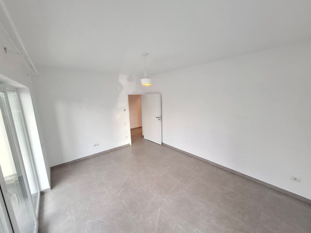 Giroc-Cartierul Florilor | 2 Camere | Nemobilar - Poză 2