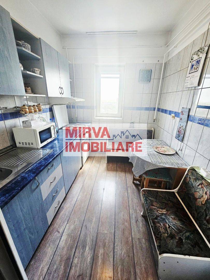 Vânzare apartament 3 camere | Zona Vest – Lămâița | Etaj 10/10 - Poză 12