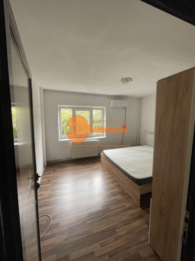 3 camere Lujerului - Orsova ( centrala termica ) - Poză 2