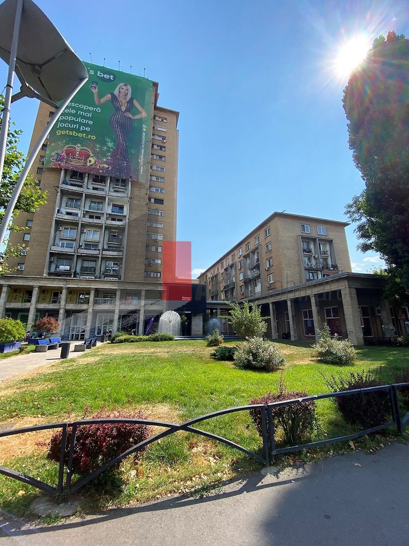 Apartament deosebit 2+1 camere complet renovat - Natiunile Unite - Poză 13