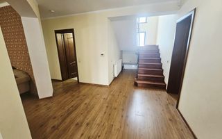 Vilă spațioasă Strejnicu S+P+1E+M, 8 camere, garaj, teren 595 mp - Poză 24